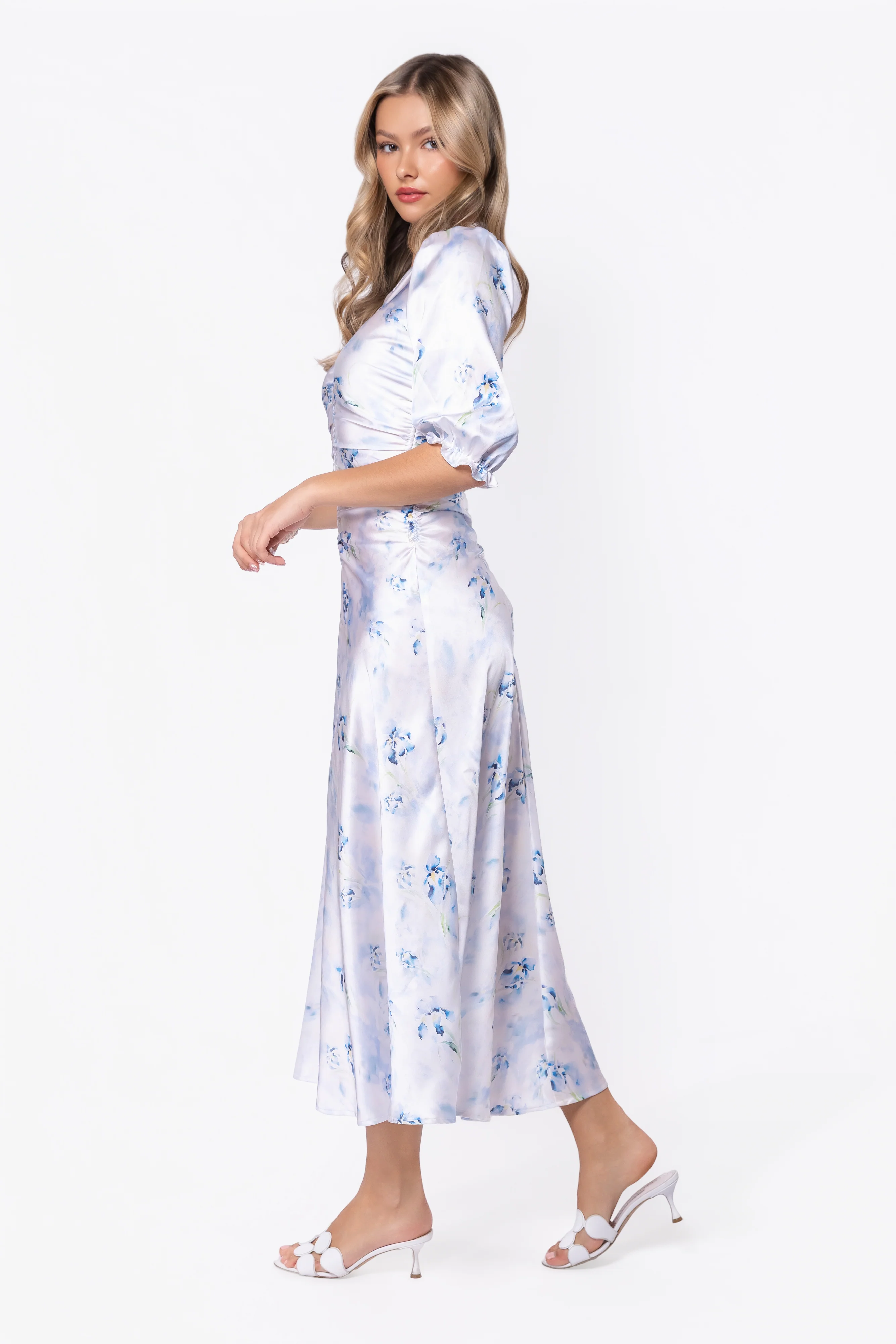 Audrey Dress Short Sleeve (White/Blue) - Image 2