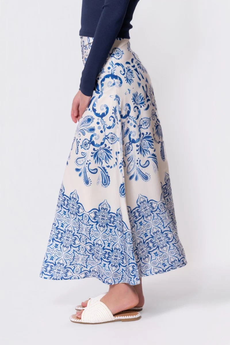 Calista Skirt (White/Blue) - Image 3
