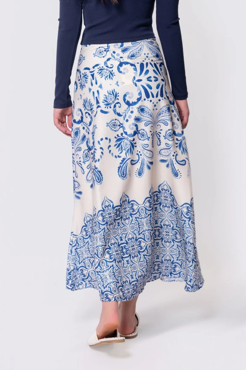 Calista Skirt (White/Blue) - Image 4