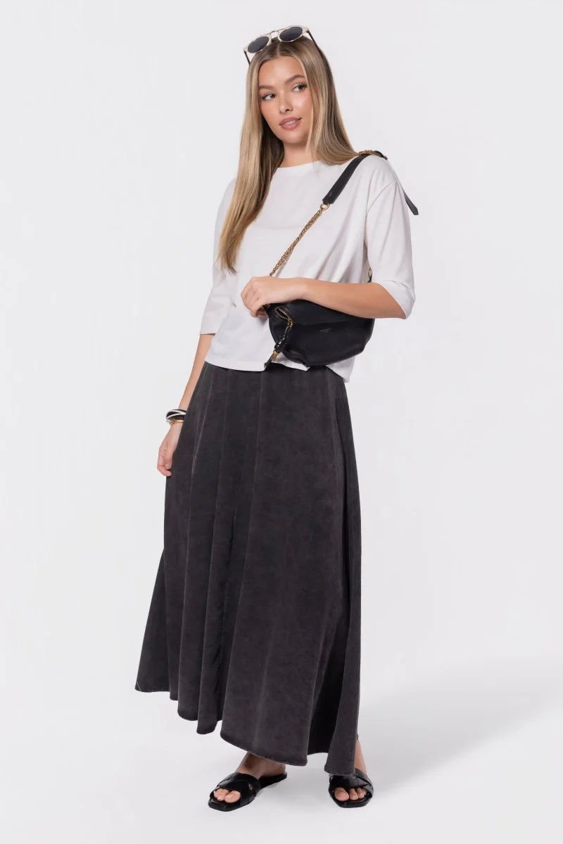 Iris Skirt (Black) - Image 6