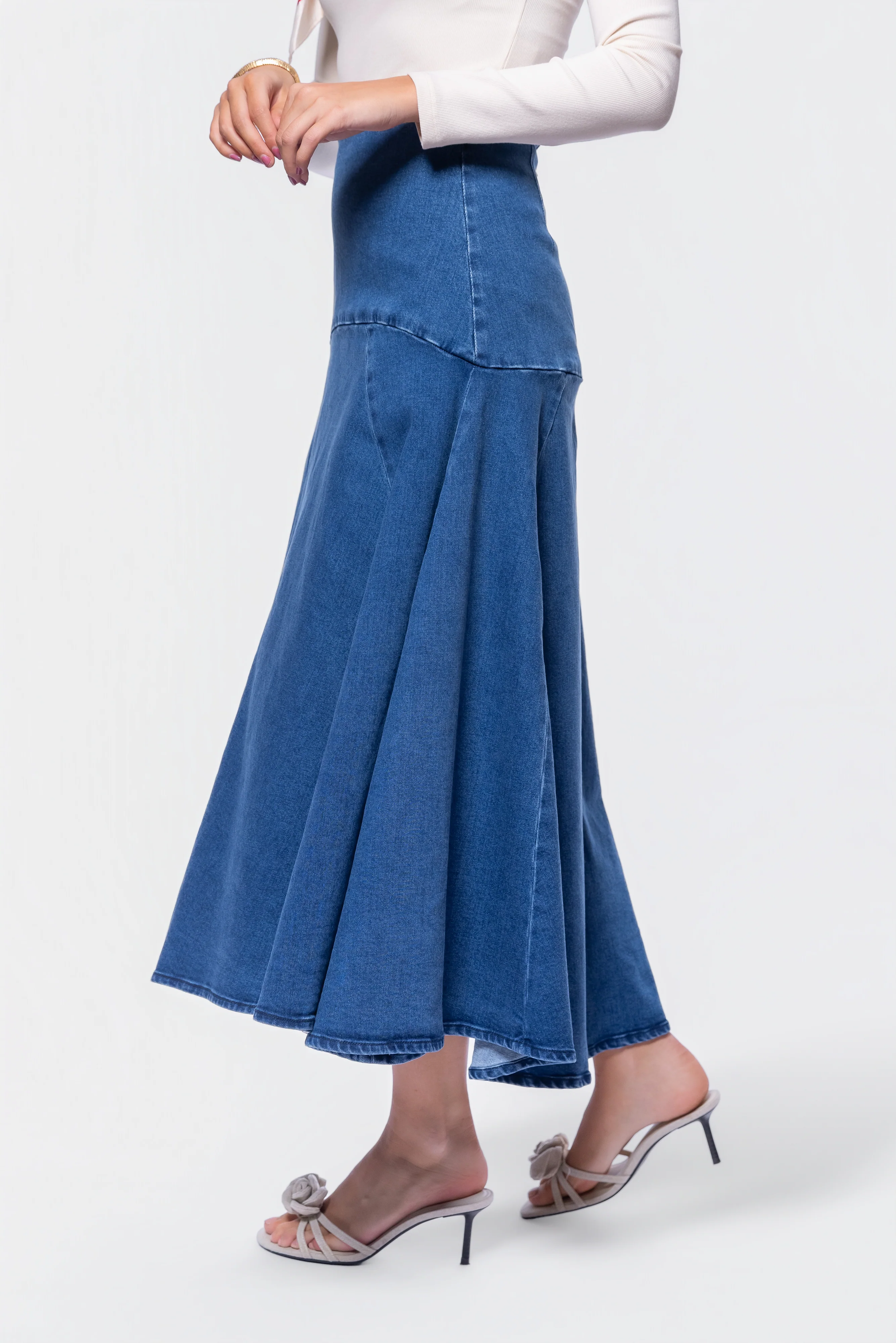 Lia Skirt (Blue) - Image 3