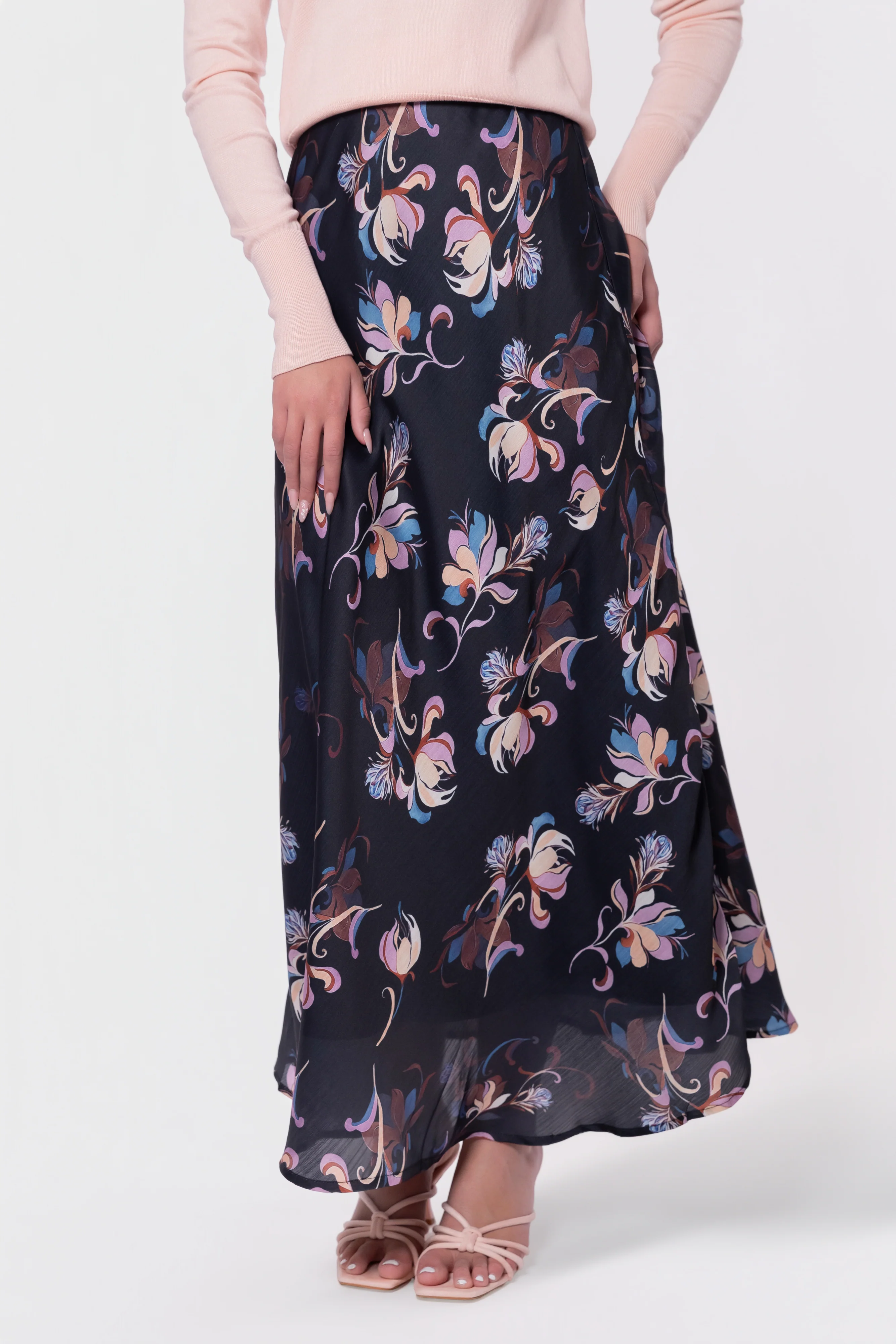 Lisa Skirt (Black Pattern) - Image 2