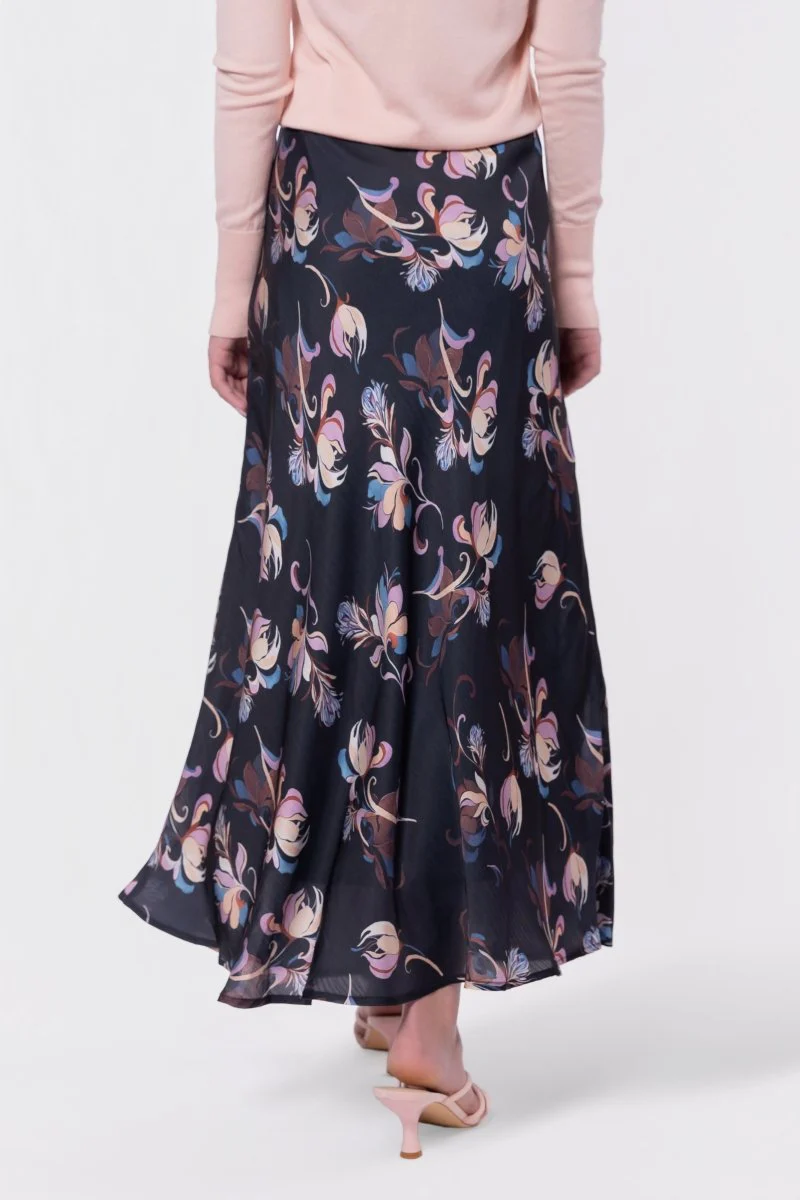 Lisa Skirt (Black Pattern) - Image 4