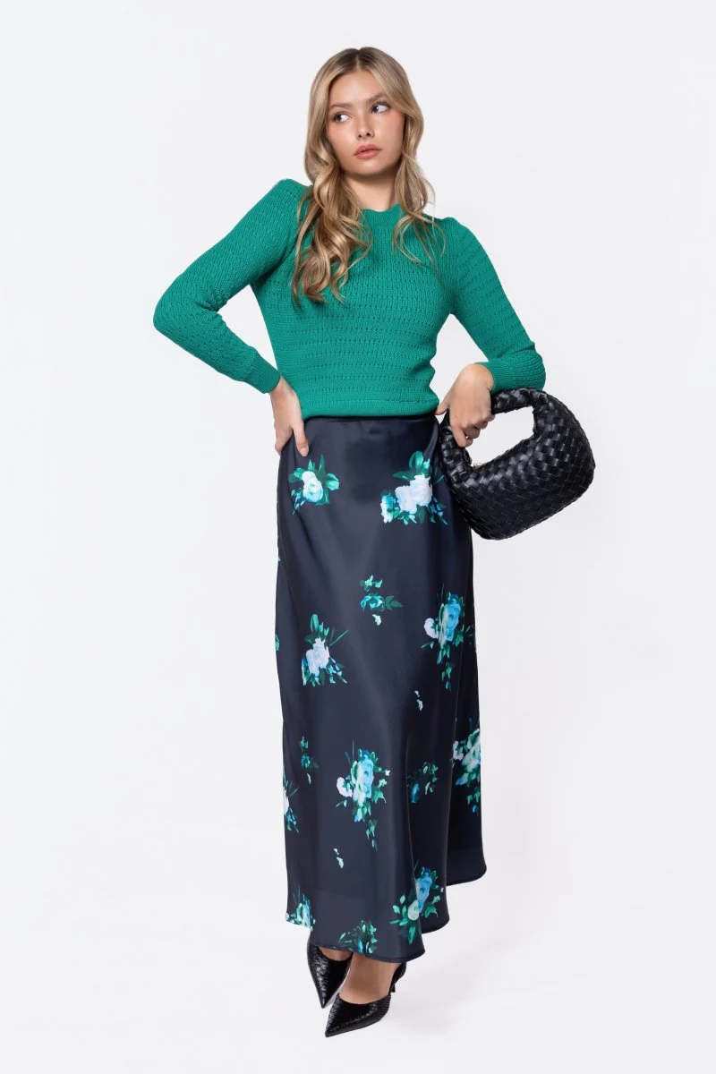 Lisa Skirt (Dark Green Flower) - Image 6