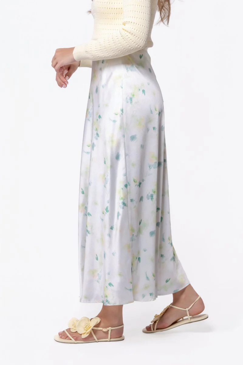Lisa Skirt (Light Green Ground) - Image 3