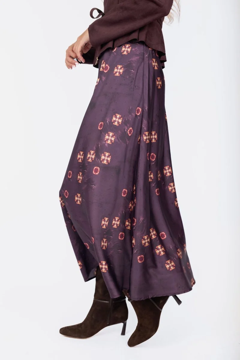 Lisa Skirt (Plum Ground) - Image 3