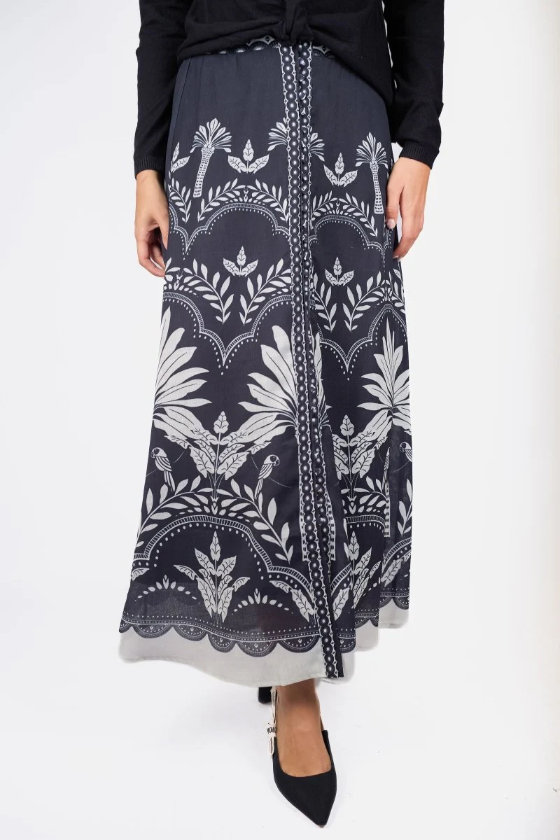 Lottie Skirt (Beige/Black)