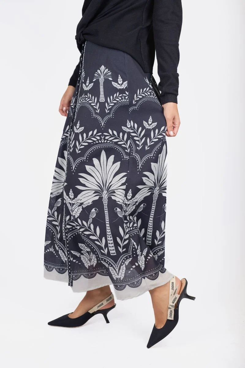 Lottie Skirt (Beige/Black) - Image 3