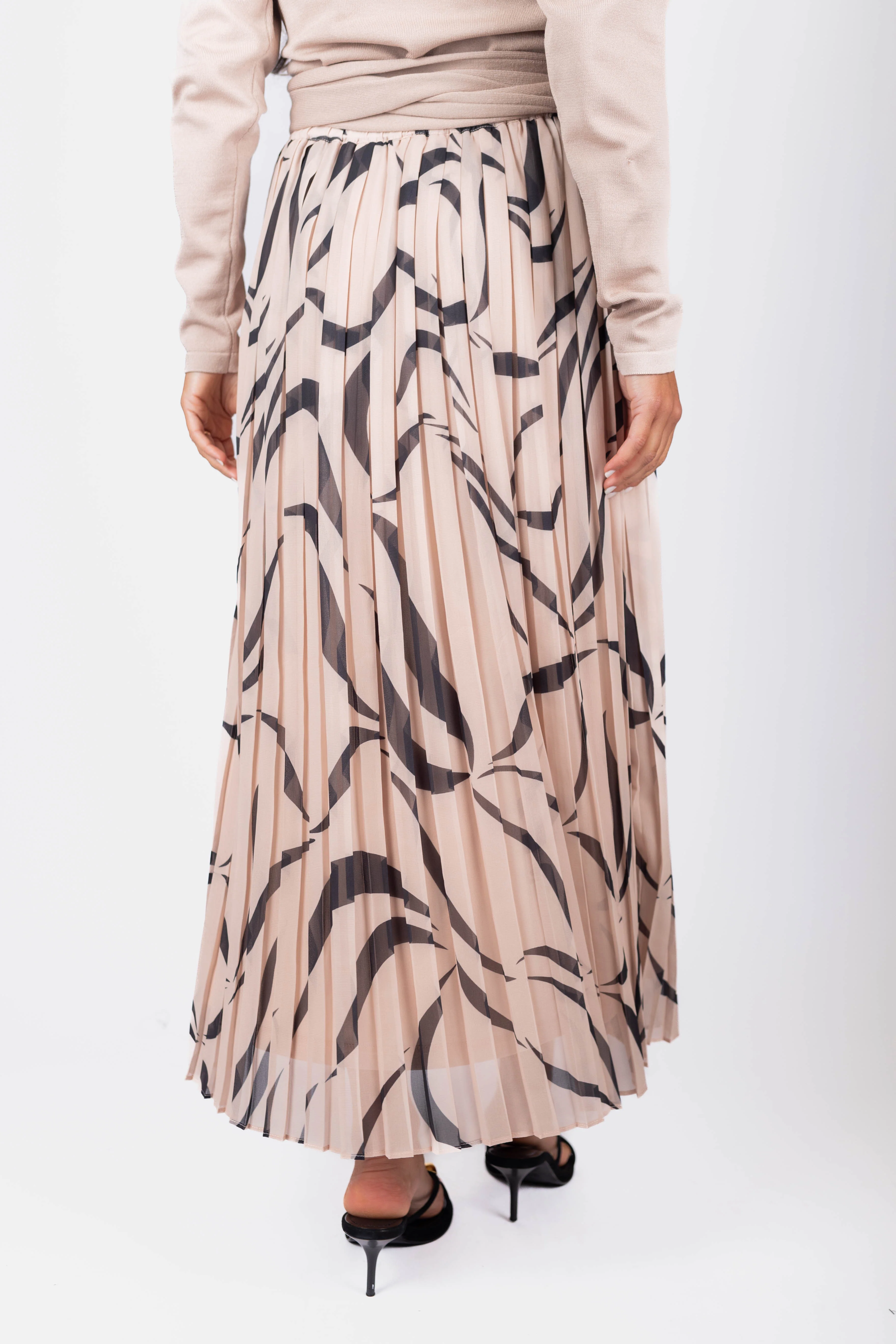 Mira Skirt (Beige) - Image 4