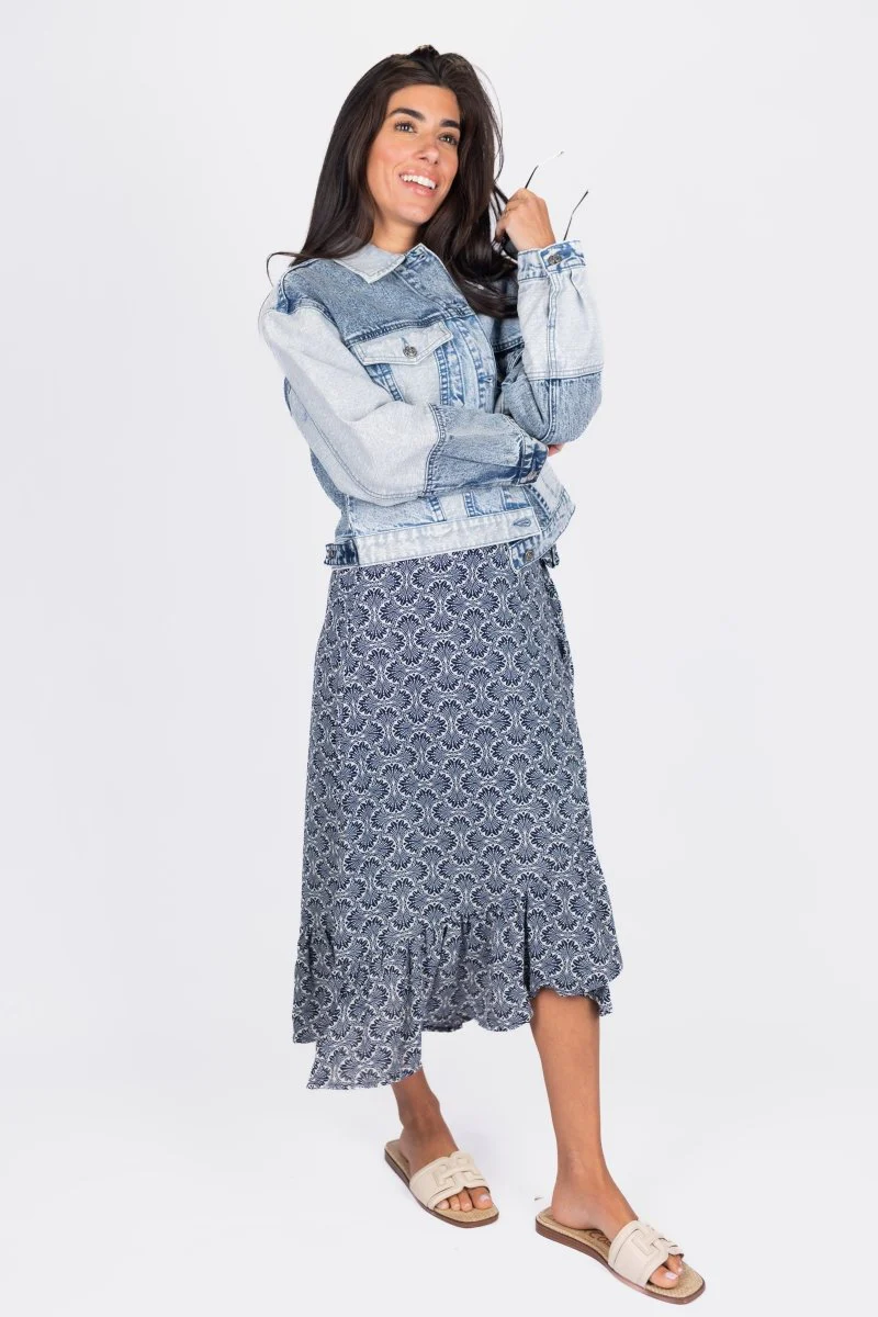 Patchwork Denim Jacket (Blue) - Image 11