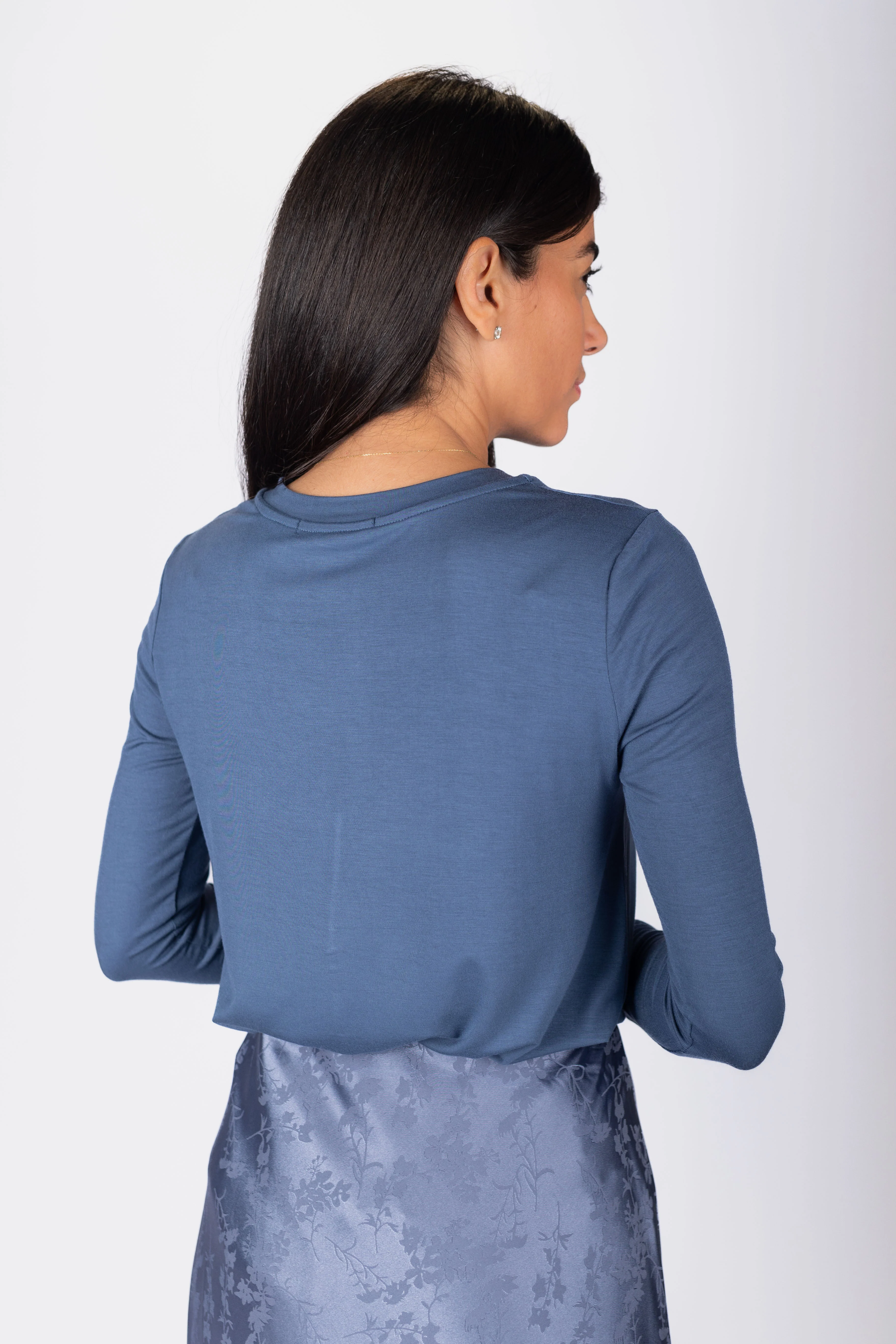 Phoebe Tee (Deep Navy) - Image 4