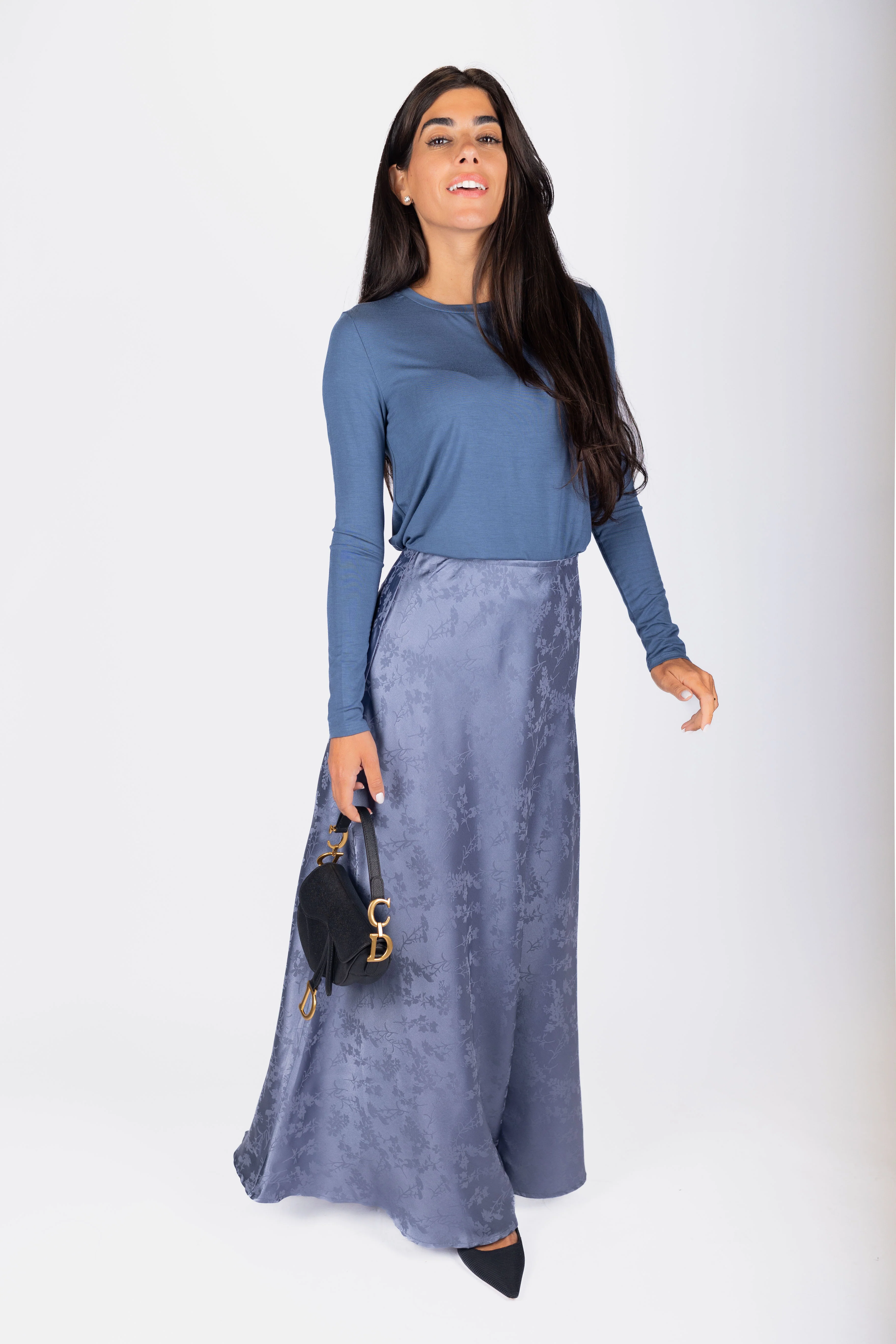 Phoebe Tee (Deep Navy) - Image 5