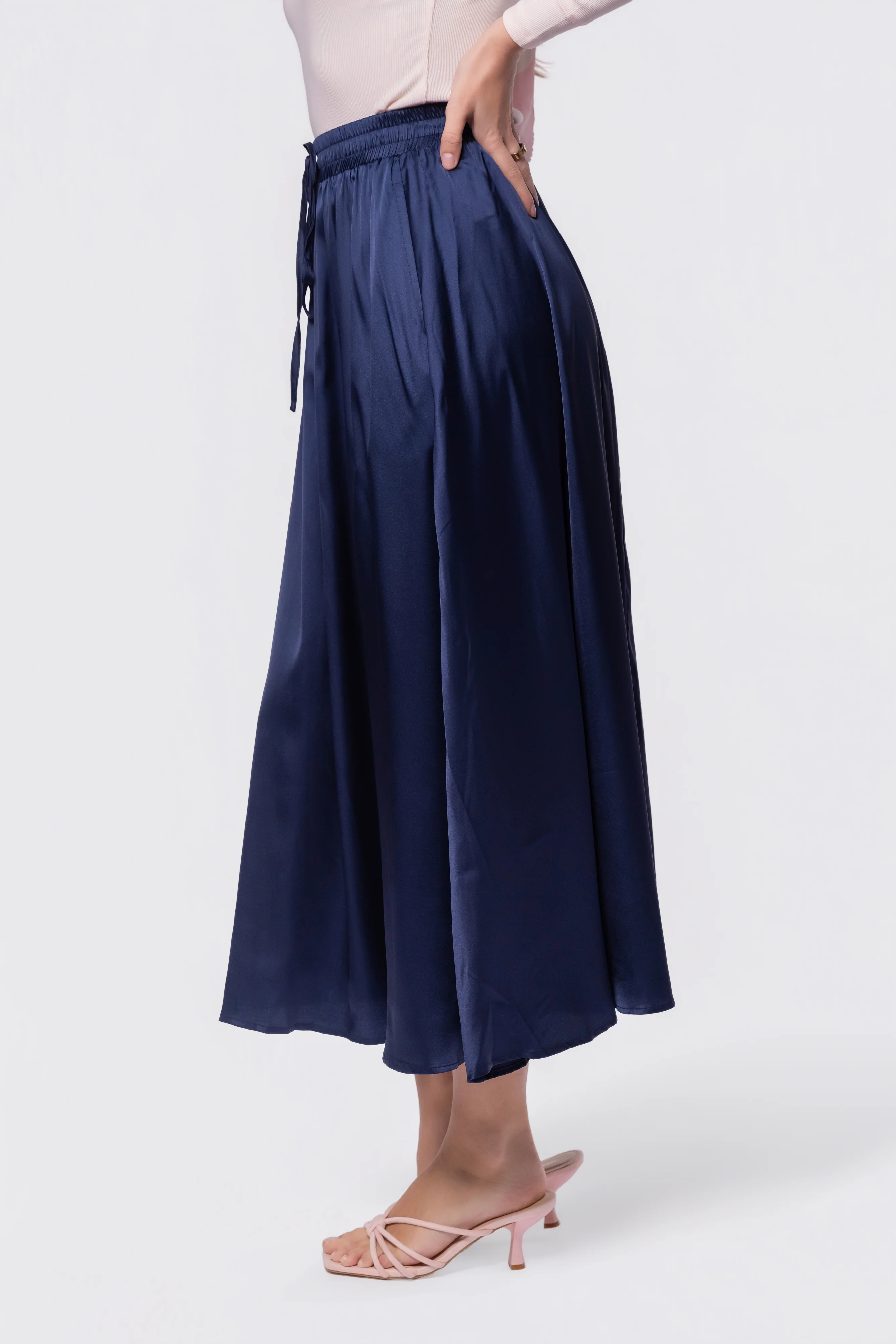 Rita Skirt (Navy) - Image 3