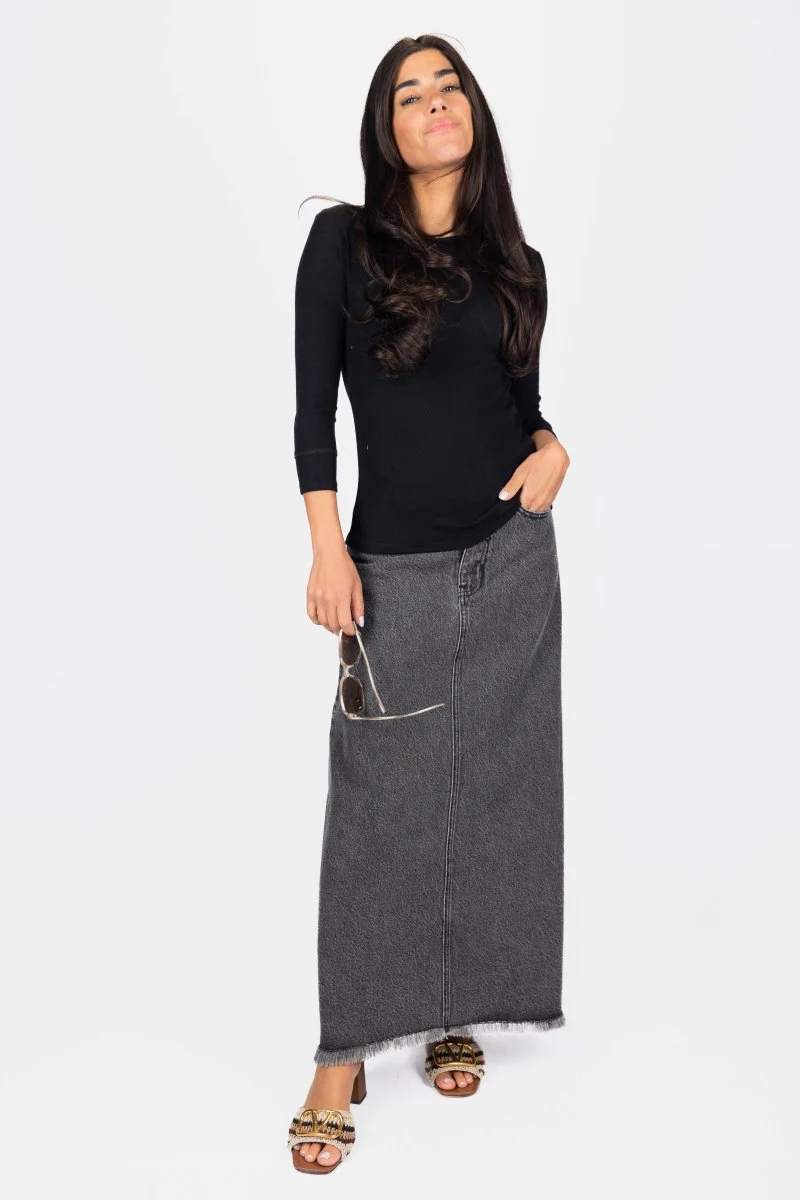 Romi Tee 3/4 Sleeve (Black) - Image 6