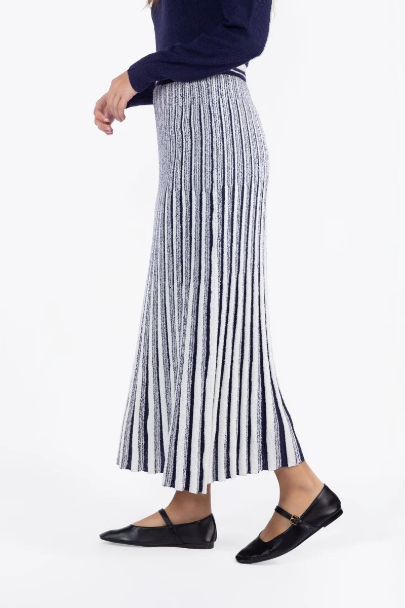 Sophia Skirt (White/Navy) - Image 3